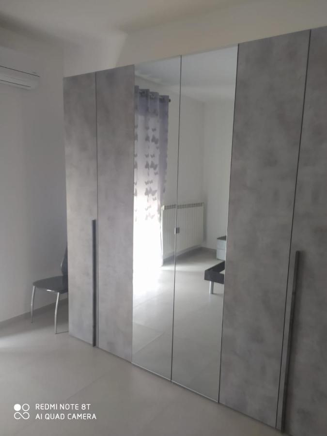 Al Cinema Apartment Scerni Exterior photo